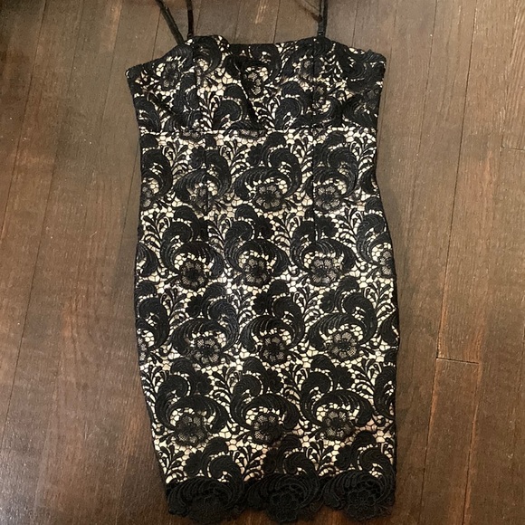 FINAL DROP🚨Vintage y2k Gorgeous Black Lace Dress Cream underlay satin strap - Picture 1 of 4